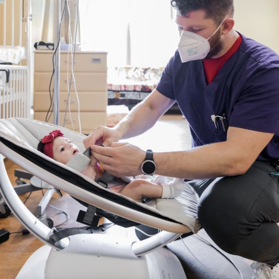 Honoring NICU Heroes This September with Project Sweet Peas